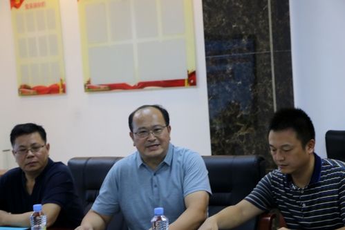 江西省人力資源與社會(huì)保障廳核查組專(zhuān)家現(xiàn)場(chǎng)考察我校大學(xué)生創(chuàng)業(yè)孵化孵化基地建設(shè)